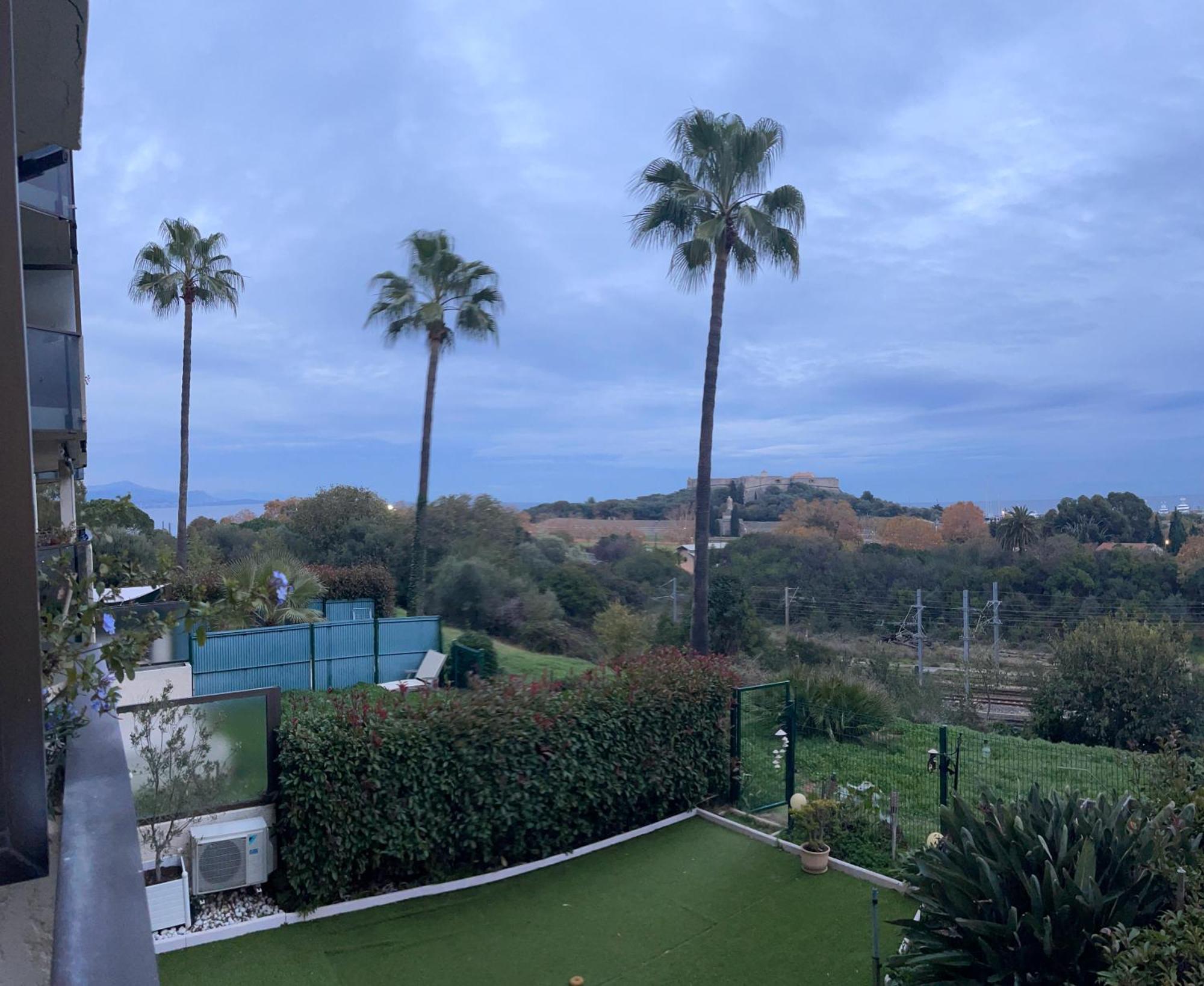 Studio A 2 Pas De La Plage Villeneuve-Loubet Exterior foto